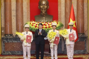 Thăng cấp bậc hàm Thượng tướng đối với 3 Thứ trưởng Bộ Công an