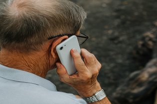 Triệt xóa băng nhóm tội phạm chuyên lừa người già, thu nhập thấp