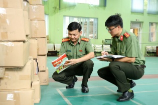 Triệt phá đường dây sản xuất, buôn bán sách giả liên tỉnh quy mô lớn