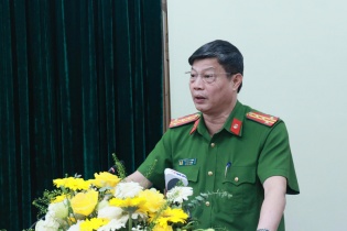 Triệt phá đường dây sản xuất 3,25 triệu bình chữa cháy giả mang nhãn hiệu DRAGON