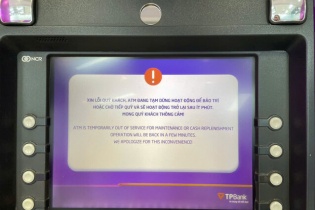Nhân viên bảo trì máy ATM bị cáo buộc chiếm đoạt tiền của ngân hàng
