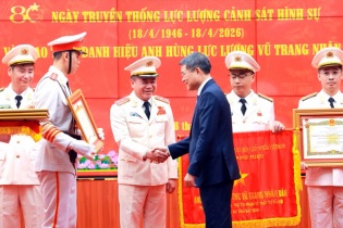 Giám đốc Công an Hà Nội được trao danh hiệu Anh hùng Lực lượng vũ trang nhân dân