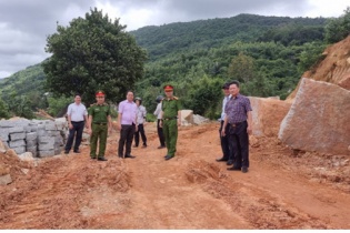 Phú Yên yêu cầu không để xảy ra tình trạng khai thác khoáng sản không phép, trái phép