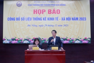 Năm 2023: Dịch vụ tiếp tục là bệ đỡ cho kinh tế Thành phố Đà Nẵng