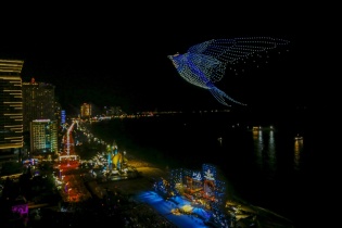 Bình Định lần đầu trình diễn ánh sáng nghệ thuật với thiết bị bay không người lái 