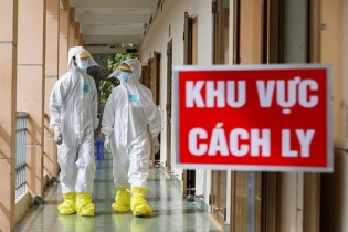 TP.HCM: Phát hiện 5 ca mắc Covid-19 mới trên cùng chuyến bay từ Pháp về