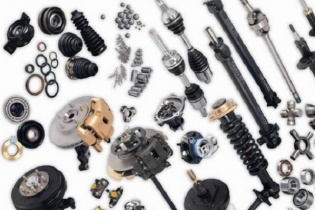 TP.HCM: Thu giữ hàng trăm phụ tùng ô tô, hàng hóa không rõ nguồn gốc, xuất xứ