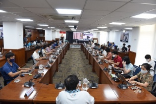 TP.HCM phát hiện ca nhiễm Covid-19, nhiều trường học cho học sinh nghỉ Tết