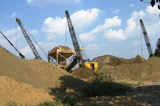An Giang đấu giá thành công 2 mỏ cát với giá cao gấp trăm lần giá khởi điểm