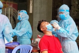 TP.HCM: Tỷ lệ dương tính tại vùng cam, vùng đỏ đã giảm
