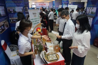 Doanh nghiệp giới thiệu gần 200 công nghệ cao về nông nghiệp