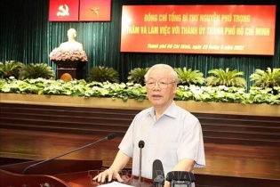 TP.HCM cần đẩy mạnh cơ cấu lại nền kinh tế, phát huy vai trò đầu tàu