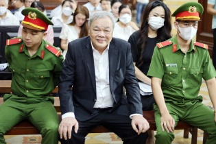 Chủ tịch HĐQT Công ty Kim Oanh vắng mặt trong phiên xét xử ông Trần Quí Thanh