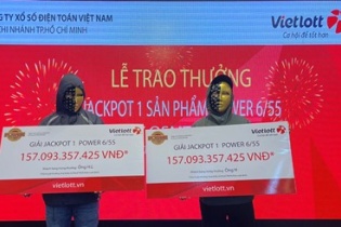 Vietlott trao giải thưởng xổ số trị giá hơn 314 tỷ đồng
