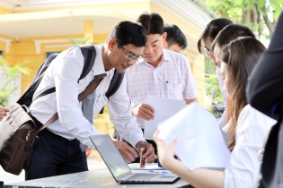 Vụ án tại Cục Đăng kiểm: Có 18 luật sư chưa nhận thẻ để tham dự phiên tòa