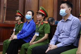 Xét xử vụ Vạn Thịnh Phát giai đoạn 2: “Ký theo chỉ đạo” và chỉ hưởng lương?