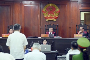 Phúc thẩm vụ Xuyên Việt Oil: Tạm dừng xét xử để bị cáo khắc phục hậu quả