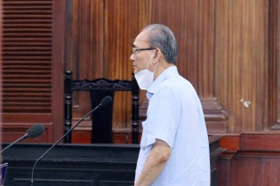 Cựu Chủ tịch HĐQT Vinafood II vắng mặt trong ngày đầu xét xử 