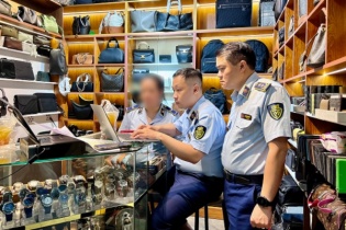Saigon Square là “điểm nóng” về buôn bán hàng giả, hàng không rõ nguồn gốc