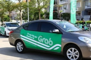 Bộ GTVT dừng thí điểm GrabTaxi tại Khánh Hòa