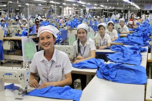 Khánh Hòa: Mức thưởng Tết cao nhất là 120 triệu đồng