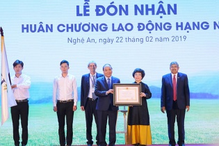 Tập đoàn TH khánh thành nhà máy nước tinh khiết, thảo dược hơn 1.100 tỷ đồng