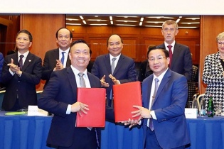 Hà Tĩnh ký kết thỏa thuận hợp tác với doanh nghiệp Séc về dự án điện gió 200 triệu USD