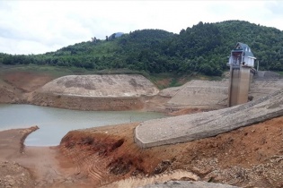 Quảng Trị:  Các hồ chứa xuống mực nước chết, thủy điện lớn nhất tỉnh phải ngừng hoạt động