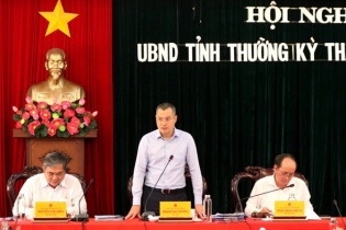 Phú Yên bàn giải pháp cụ thể để vực dậy ngành chủ lực, mũi nhọn