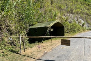 Phong tỏa Trung tâm bệnh nhiệt đới Nghệ An và bản vùng cao vì có ca nhiễm Covid-19