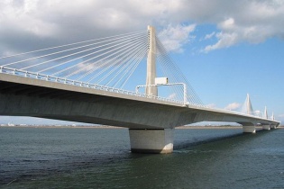 “Đón bình minh” là kiến trúc được Quảng Trị chọn cho công trình cầu Thạch Hãn 1