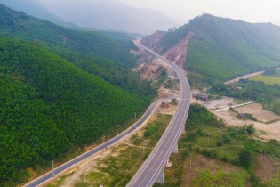 Cao tốc La Sơn - Túy Loan được bàn giao cho đơn vị khai thác