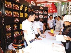 "Starbucks đang bán nước có mùi cà phê pha đường"