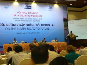 Để không lỡ cơ hội đi đường bằng phẳng