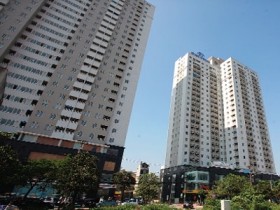 Cổ phiếu bất động sản đón sóng dài
