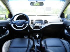 400 triệu đồng, chọn Picanto "nội" hay Morning nhập