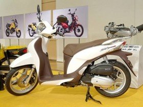 Vừa ra mắt, Honda SH Mode đã lại "loạn giá"