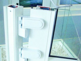 Nhựa nhập lậu từ Trung Quốc bóp nghẹt DN nội