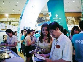 Viettel bắt chước chiến lược của tỷ phú Li Ka Shing