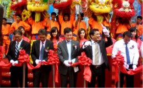 Khai thác mỏ vàng bán lẻ công nghệ