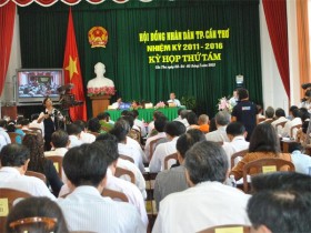 Cử tri Cần Thơ bức xúc nhất về quy hoạch treo