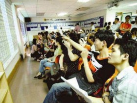 Chứng khoán vẫn ẩn chứa đầy rủi ro