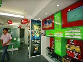 Ai giật dây cuộc chiến giải Ngoại hạng Anh?