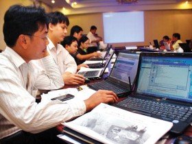 “Con đê” chống tham nhũng, lãng phí