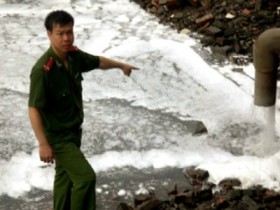 Phạt 130 triệu đồng công ty xả thải ra vịnh Hạ Long