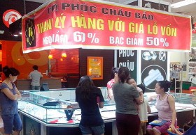 Sốc: Ngọc giảm giá 60%, bạc giảm giá 50%