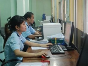 Hải quan Hà Tĩnh nhận Huân chương Chiến công hạng Nhất