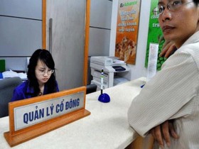 FPTS giảm 49% lợi nhuận