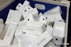 Apple "chốt tên" iPhone 5C cho bản giá rẻ?