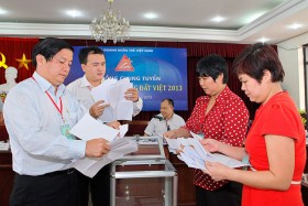 Chung khảo Giải thưởng Sao Vàng đất Việt năm 2013